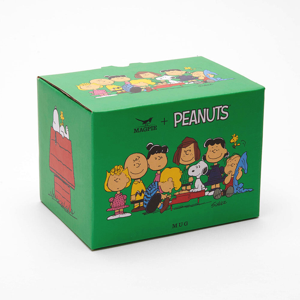 Magpie Peanuts Friends & House Mug
