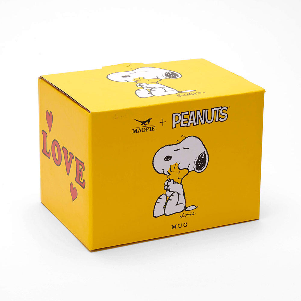 Magpie Peanuts Snoopy Love Mug